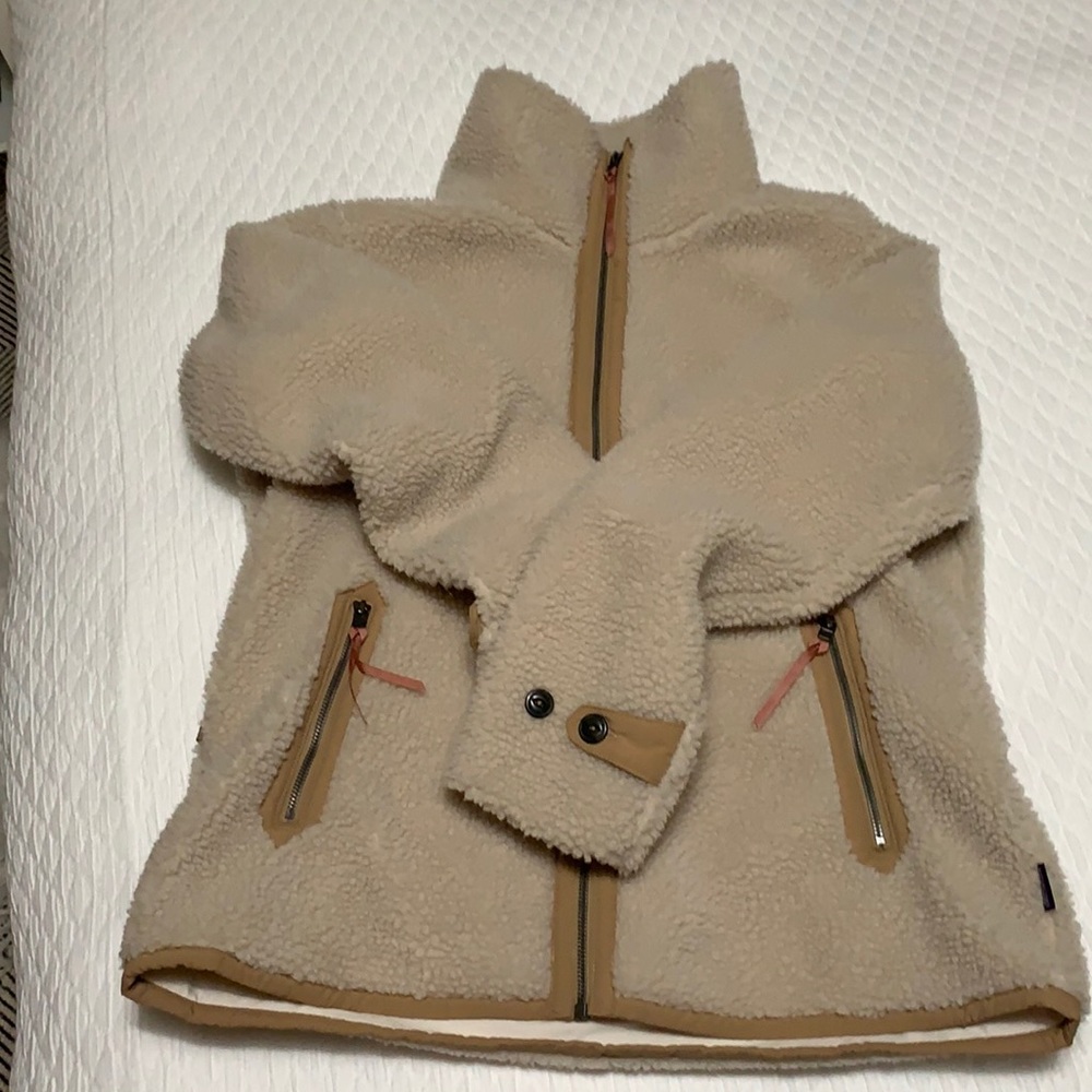 Patagonia divided sky Sherpa jacket
